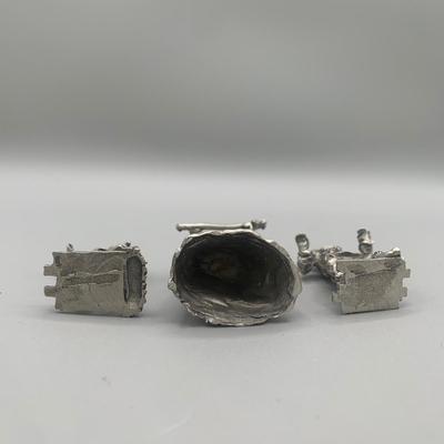 LOT 165 A: The Wizard of Oz Pewter Figurine Collection