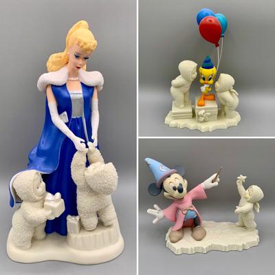 LOT 168 A: Department 56 Snowbabies The Guest Collection: "Under The Midnight Moon With Barbie", "A Kiss For You And 2000...