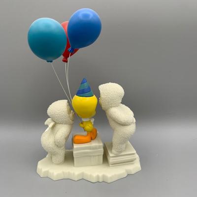 LOT 168 A: Department 56 Snowbabies The Guest Collection: "Under The Midnight Moon With Barbie", "A Kiss For You And 2000...