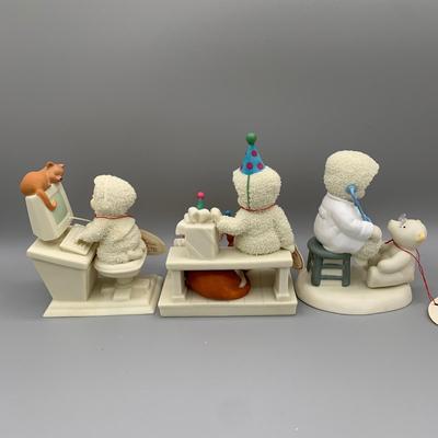 LOT 170 B: Department 56 Snowbabies Let's Pretend Collection: "Little Liberty", "For The Red White And Blue",...