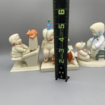 LOT 170 B: Department 56 Snowbabies Let's Pretend Collection: "Little Liberty", "For The Red White And Blue",...