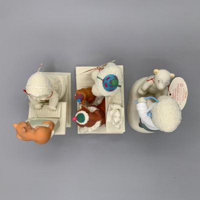 LOT 170 B: Department 56 Snowbabies Let's Pretend Collection: "Little Liberty", "For The Red White And Blue",...