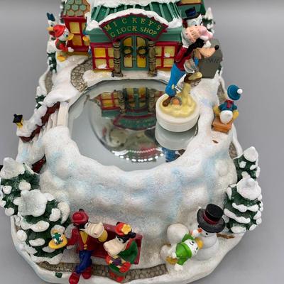 LOT 174 B: Disney 1999 Musical Snowglobe "Mickey's Clock Shop" Tune "Winter Wonderland"