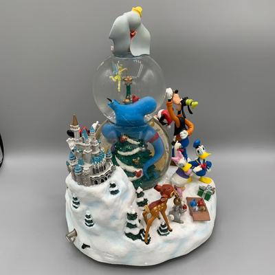 LOT 175 B: Disney Christmas Musical Snowglobe Tune "Deck The Halls"