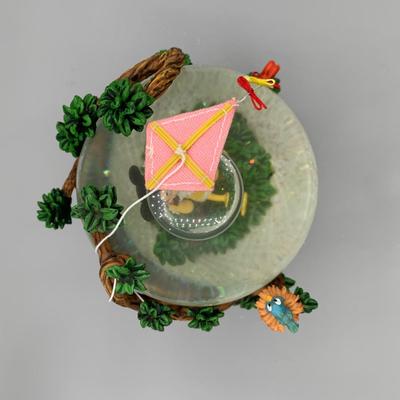 LOT 177 B: Disney Mickey & Friends Musical Snowglobe Tune "Let's Go Fly A Kite"