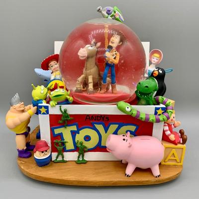 LOT 179 B: Disney 1995 Toy Story "Andy's Toy Box" Musical Snowglobe Tune "You've Got A Friend In Me"