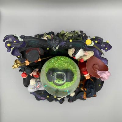 LOT 181 B: Disney Villains Musical Snowglobe Tune "Grim Grinning Ghosts"