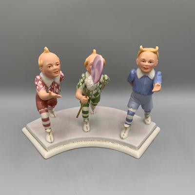 LOT 183 B: The Wizard Of Oz Collection by Lenox Lollipop Munchkins