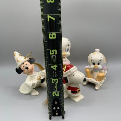 LOT 190 B: Lenox Ornament Collection: "A Present From Tweety", "Sorcerer's Apprentice", "A Tweedy...