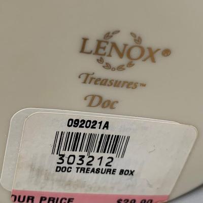 LOT 192 B: Disney Treasures by Lenox: "Practice With Goofy", "Doc", "Croquet With Daisy", &...