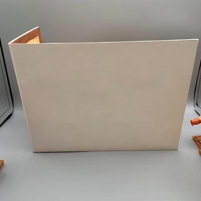 LOT 202 B: Disney Snow White And The Seven Dwarfs 65th Anniversary Collection by Enesco