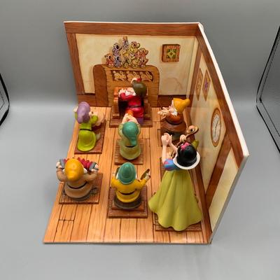 LOT 202 B: Disney Snow White And The Seven Dwarfs 65th Anniversary Collection by Enesco