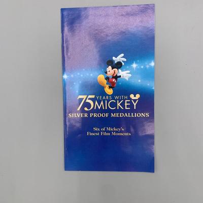 LOT 204 B: 75 Years With Mickey Silver Proof Medallions Collection ( 5 of 6 )