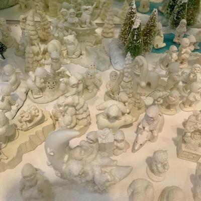 LOT 207 B: Large Department 56 Snowbabies Village Collection