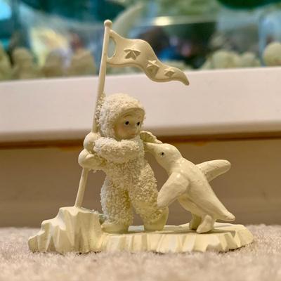 LOT 207 B: Large Department 56 Snowbabies Village Collection