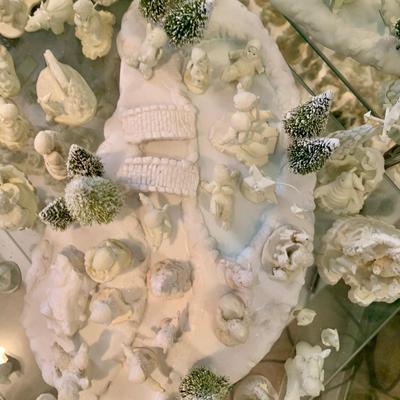 LOT 208 B: Large Department 56 Snowbabies Village Collection