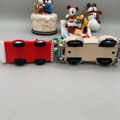 LOT 209 Disney Ornament Collection