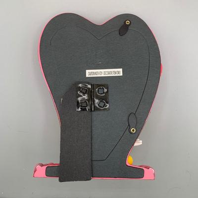 LOT 212 B: Disney Mickey And Minnie Valentines Day Frame Collection & 2003 Limited Edition Valentine Pin