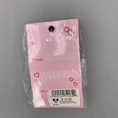LOT 212 B: Disney Mickey And Minnie Valentines Day Frame Collection & 2003 Limited Edition Valentine Pin