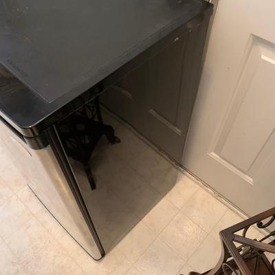 LOT 217 B: Igloo Mini Fridge Model #FR405