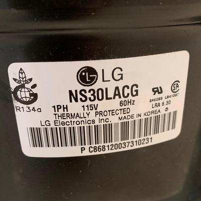 LOT 217 B: Igloo Mini Fridge Model #FR405