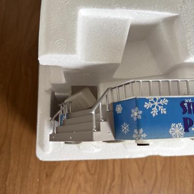 LOT 223B: Lemax Snowflake Paradrop Carnival Amusement Park Ride in Box