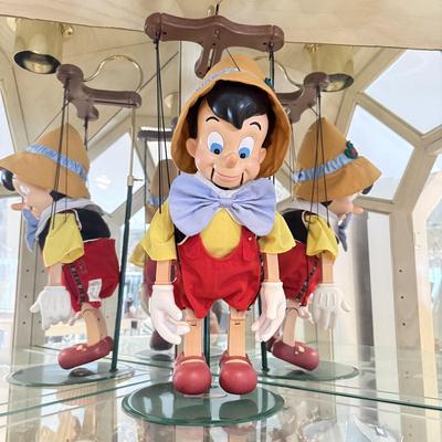 LOT 225B: Disney Classics Pinocchio Puppet w/ Stand