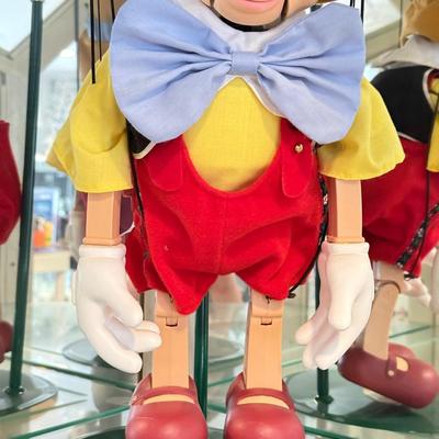 LOT 225B: Disney Classics Pinocchio Puppet w/ Stand