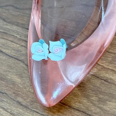 LOT 230B: Disney Trinkets - 2000 Mr. Christmas Cinderella Musical Figure, Sebastian Statue, Pink Glass Slipper, 2002 Beauty and the Beast...