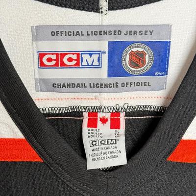 LOT 234B: Signed #15 Joffrey Lupul Philadelphia Flyers Jersey