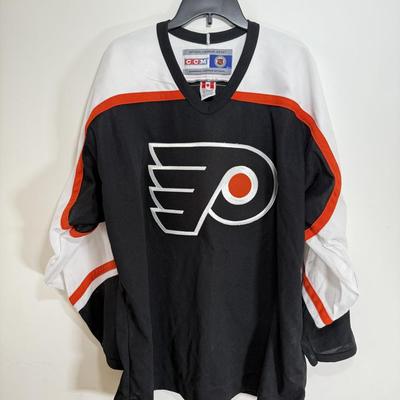 LOT 234B: Signed #15 Joffrey Lupul Philadelphia Flyers Jersey