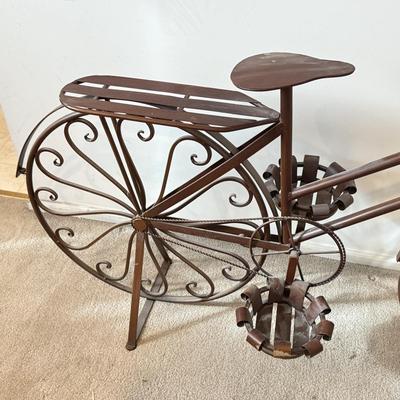 LOT 240A: Metal Bicycle Planter