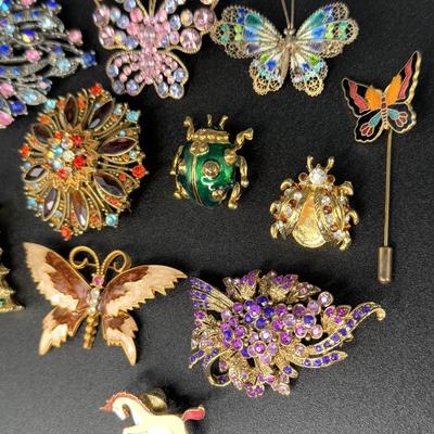 Vintage Lot of 14 Brooches - Butterflies, Christmas Tree, Flowers