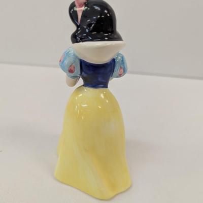 Vintage Disney Japan Snow-white Figurine Approx 6 1/2" Tall