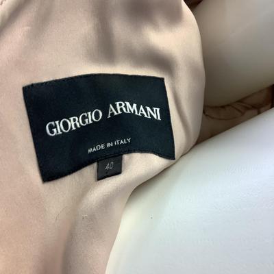 407 GEORGIO ARMANI 2pc. Women's Suit Size 40