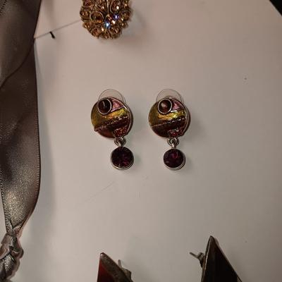 FASHION JEWELRY