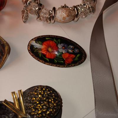 FASHION JEWELRY