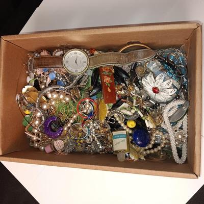 BROKEN, MISSING PARTS CRAFT OR REPURPOSE JEWELRY