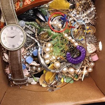 BROKEN, MISSING PARTS CRAFT OR REPURPOSE JEWELRY