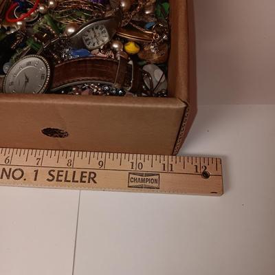 BROKEN, MISSING PARTS CRAFT OR REPURPOSE JEWELRY