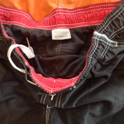 MEN'S SWIM TRUNKS (XL), SHIRTS (XL) AND BALL CAP