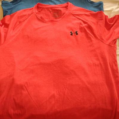 UNDER ARMOUR MEN'S SHORTS AND SHIRTS (XL)