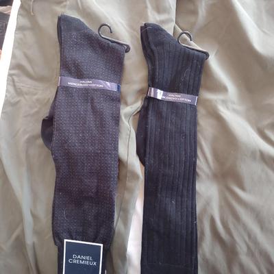 MEN'S UNDER ARMOUR AND GOODFELLOW SHIRTS (XL) WEATHERPROOF PANTS
