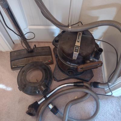 RAINBOW CANISTER VACUUM