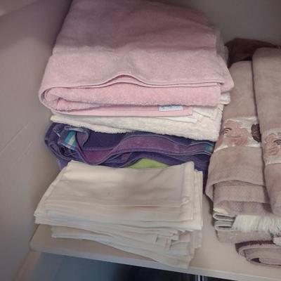 BATH TOWELS