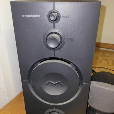 Harmon Kardon computer speaker setup