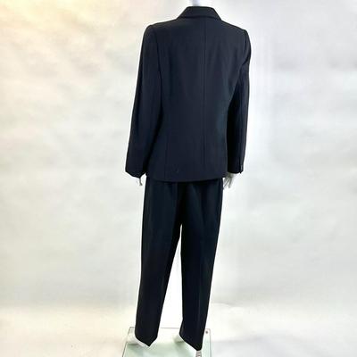 425 GIORGIO ARMANI Le Colleczioni Black Suit