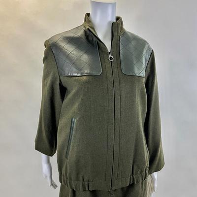 428 HOLLAND & HOLLAND Two-Piece Skirt and Jacket