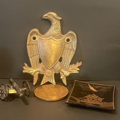 LOT; 1 Rustic Wooden Bookends with Cannon Repllcas, Brass Eagle Medallion, Stars and Stripes Drinking Glasses, Variety of Coffee Table...