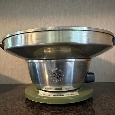 Vintage Sears Electric Fondue Pot with Forks